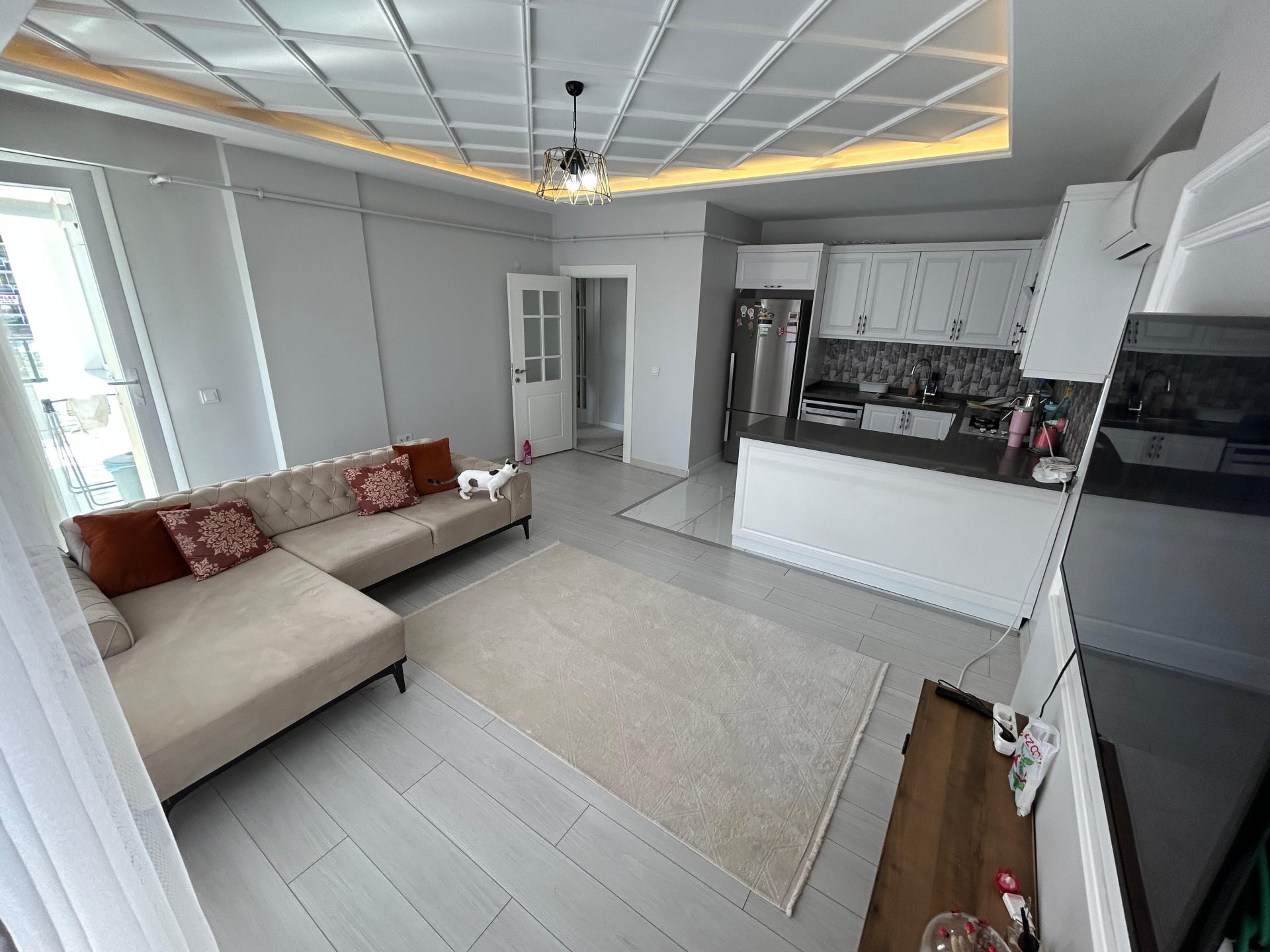 ÖZEL TASARIMLI  2+1 LÜKS KONUT 100 M NET ALAN , TEZGEL KALİTESİYLE SATILIK !