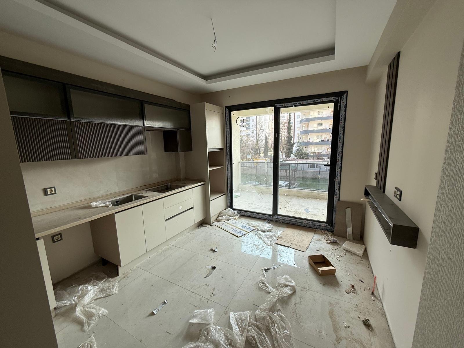 KENT MEYDANI ABONDE ÖDENDİ 2+1 SIFIR ORTA KAT DAİRE