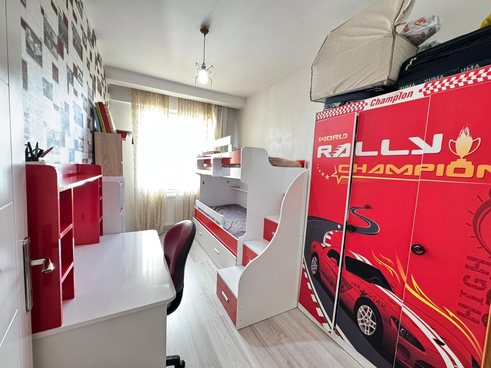  BAĞCILAR ARAM TİGRAN CD. VE SİVEREK CD. KESİŞİMİNDE ULTRA LÜX 3+1 DAİRE