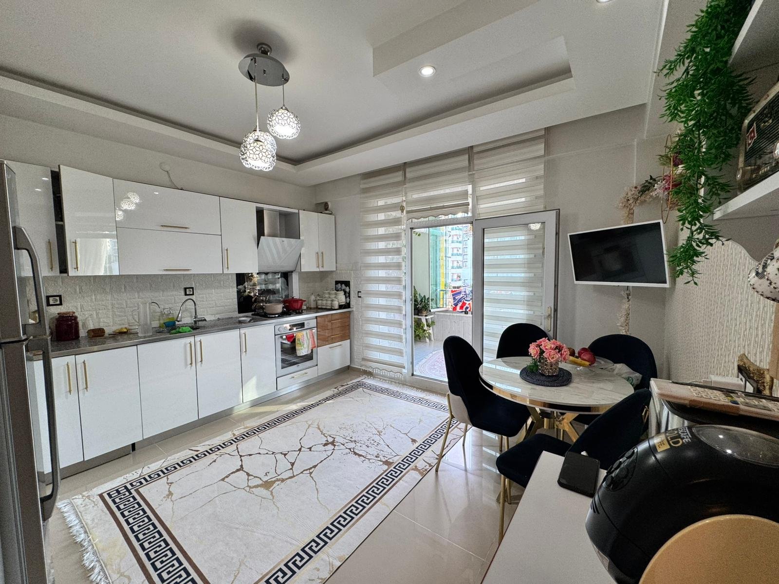  BAĞCILAR ARAM TİGRAN CD. VE SİVEREK CD. KESİŞİMİNDE ULTRA LÜX 3+1 DAİRE