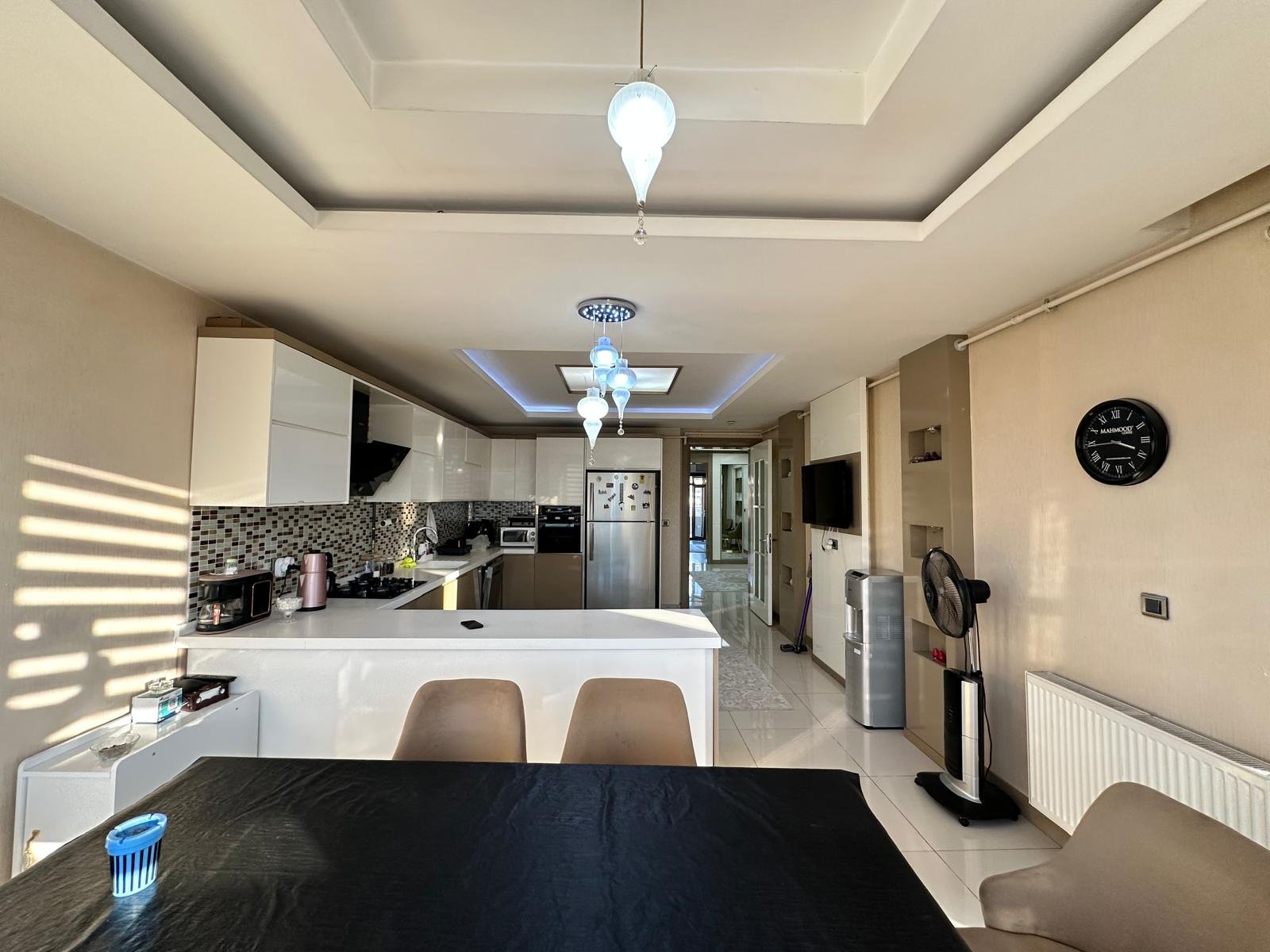 YETİŞEN ALIR' 75 CADDE ÜSTÜNDE 4.5+1 LÜKS DAİREMİZ SATIŞTADIR