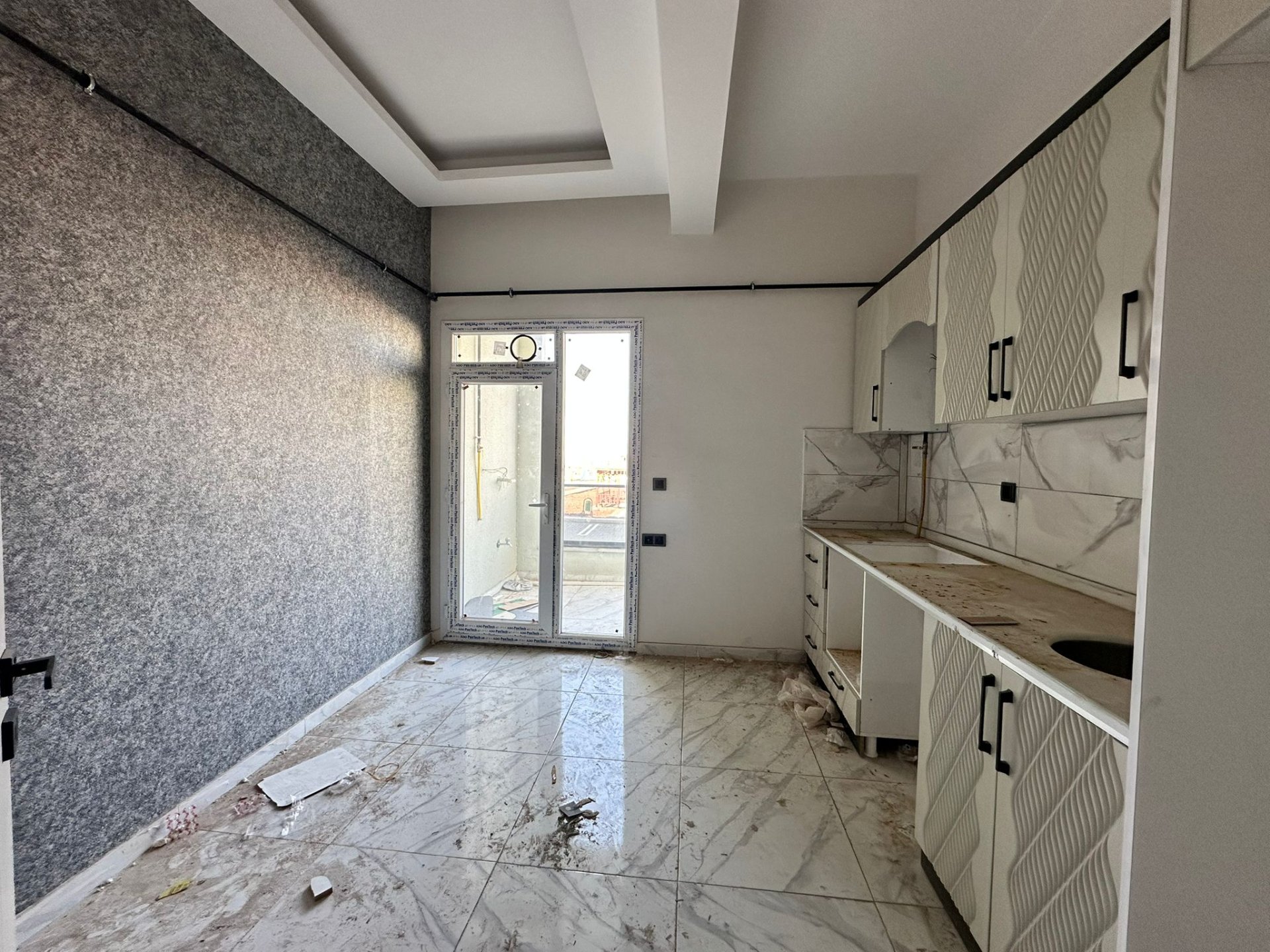 YENİ ŞEHİR HASTANESİ YANINA 2+0 YATIRIMLIK DAİREMİZ SATIŞTADIR.