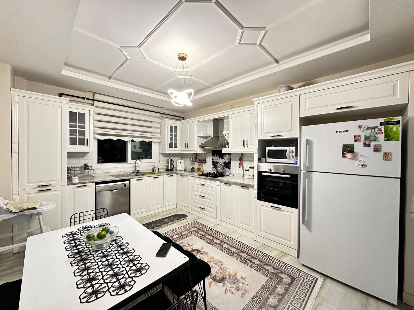 GÖLETLİ PARK MANZARALI 3+1 LÜKS DAİREMİZ SATIŞTADIR