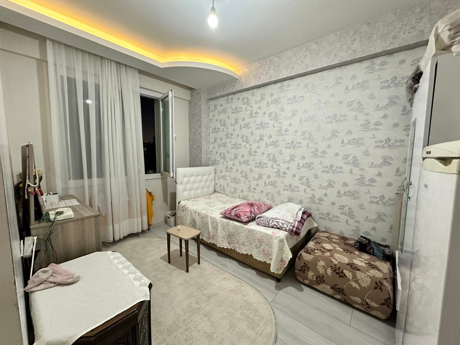 GÖLETLİ PARK MANZARALI 3+1 LÜKS DAİREMİZ SATIŞTADIR