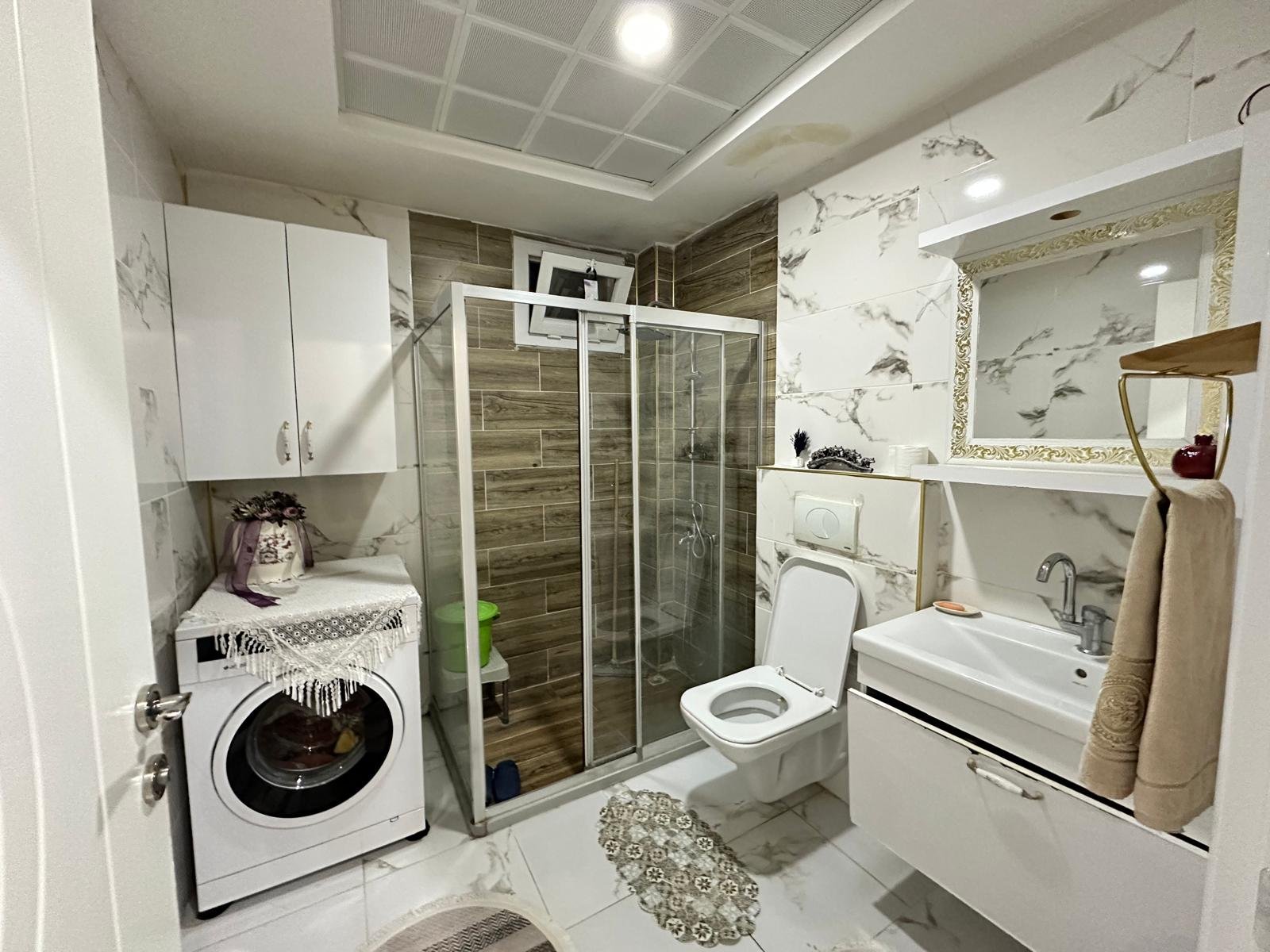 GÖLETLİ PARK MANZARALI 3+1 LÜKS DAİREMİZ SATIŞTADIR