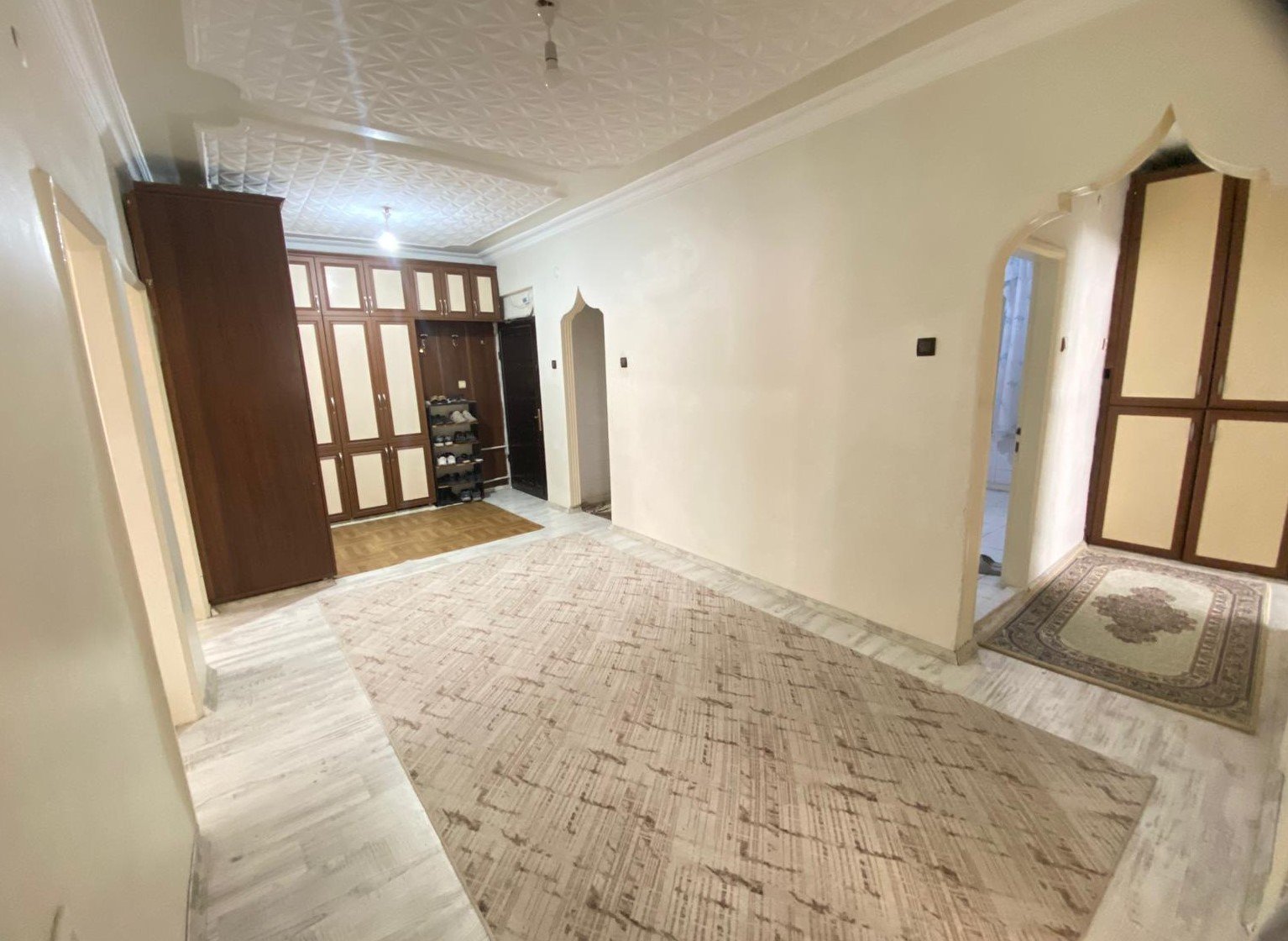 GAZİLER MERKEZİ KONUMDA ACİLL SATILIK 3+1 FIRSAT DAİRE