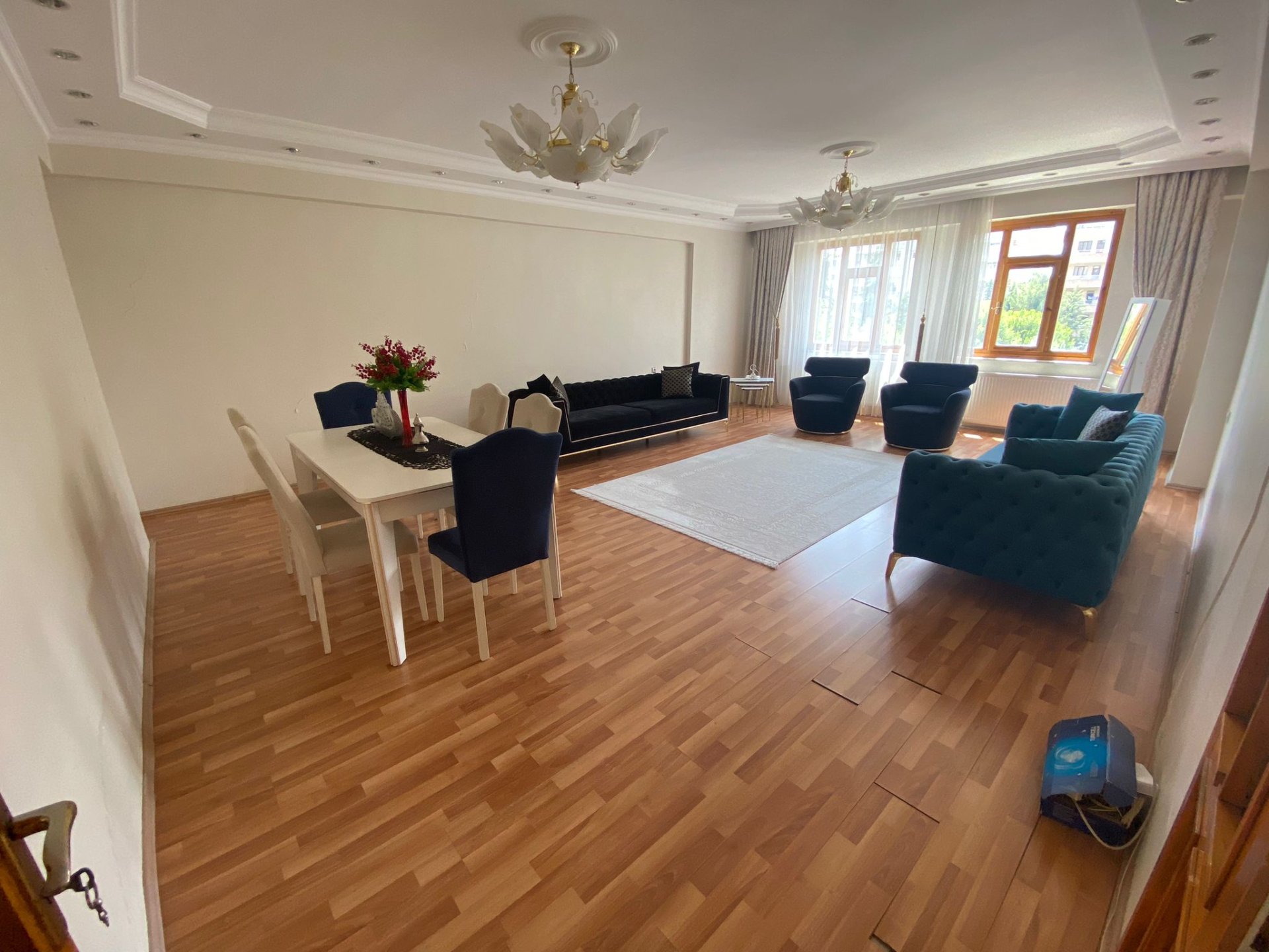 DİCLEKENT DÜNYA KAVŞAĞINA YÜRÜME MESAFESİNDE SATILIK 3+1 FIRSAT DAİRE