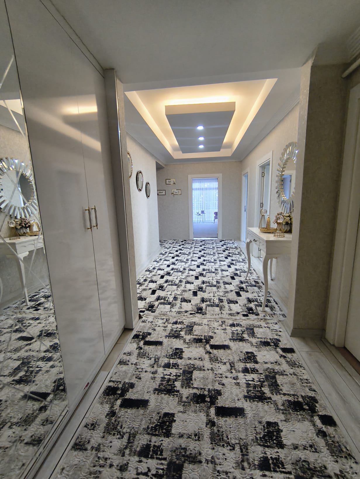 METROPOL CİVARI NURÇAY KALİTESİYLE , GENİŞ VE KULLANIŞLI 4+1 SATILIK DAİRE