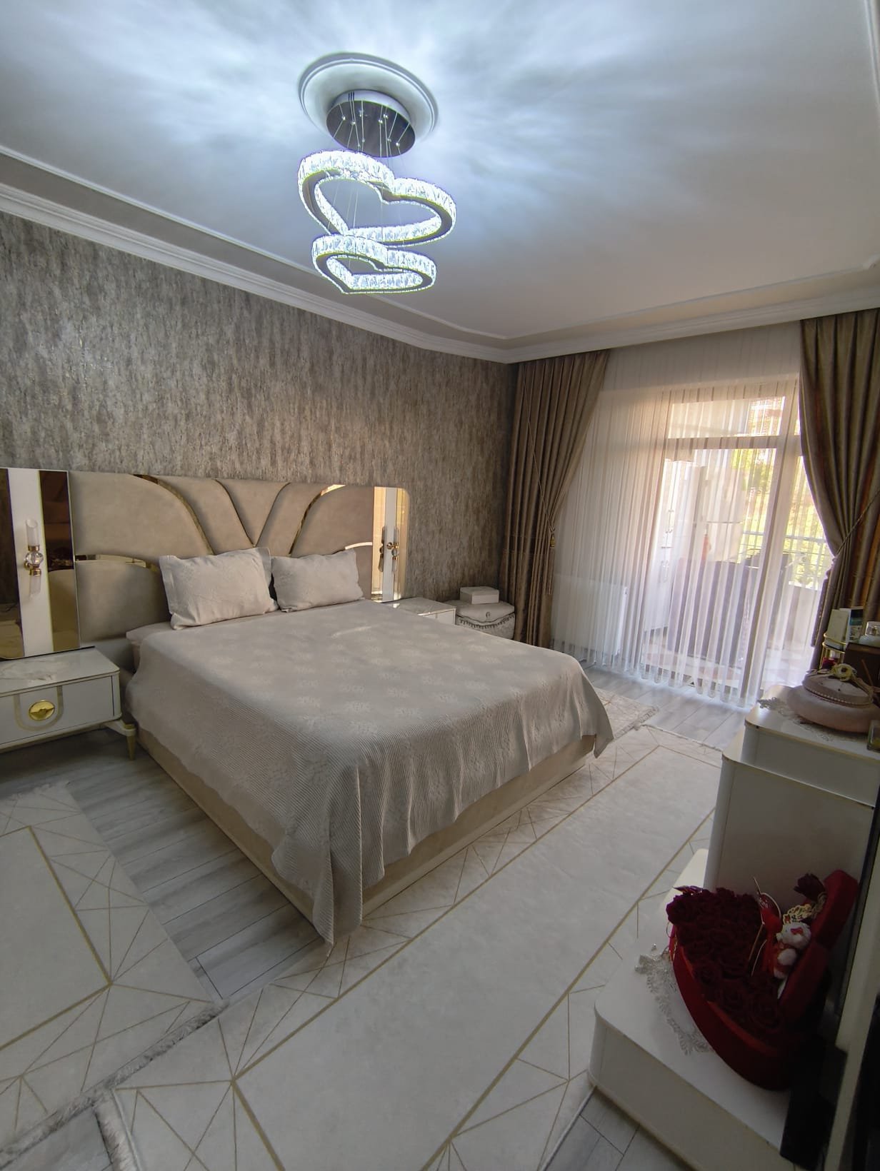 METROPOL CİVARI NURÇAY KALİTESİYLE , GENİŞ VE KULLANIŞLI 4+1 SATILIK DAİRE