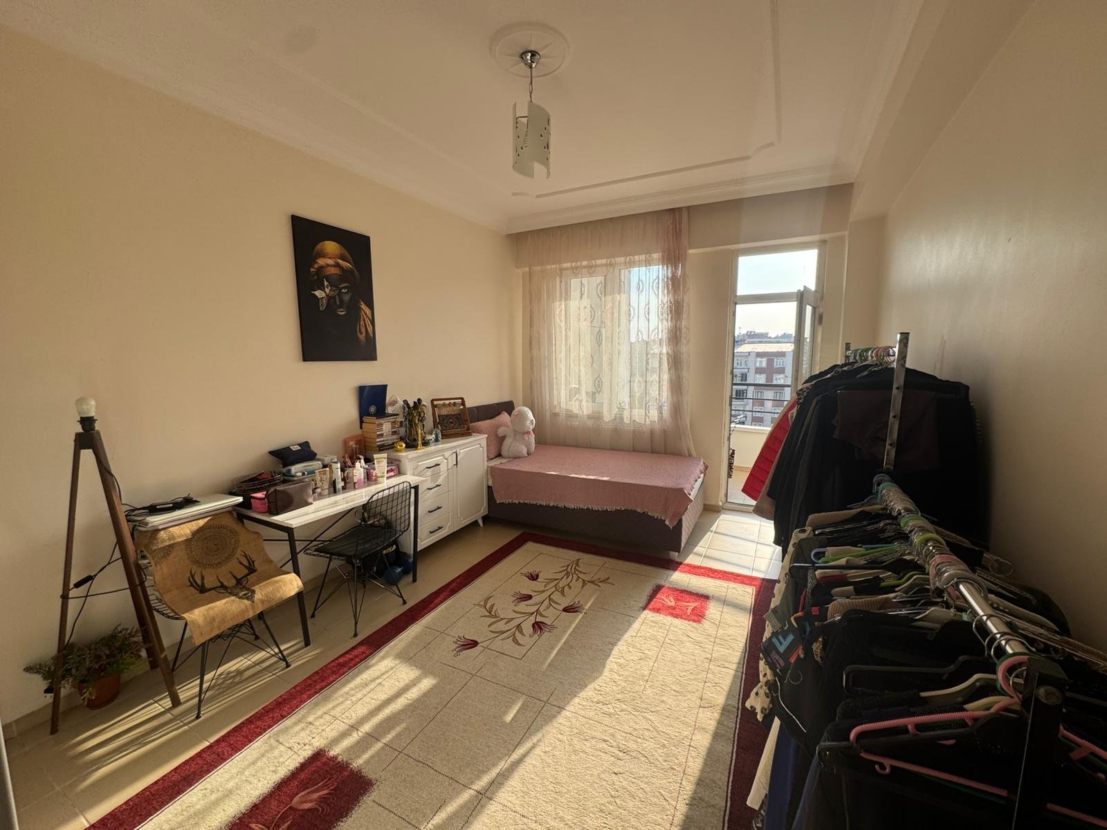 BU FIRSAT KAÇMAZ' FORUM AVM YANINDA 3+1 DAİREMİZ SATIŞTADIR