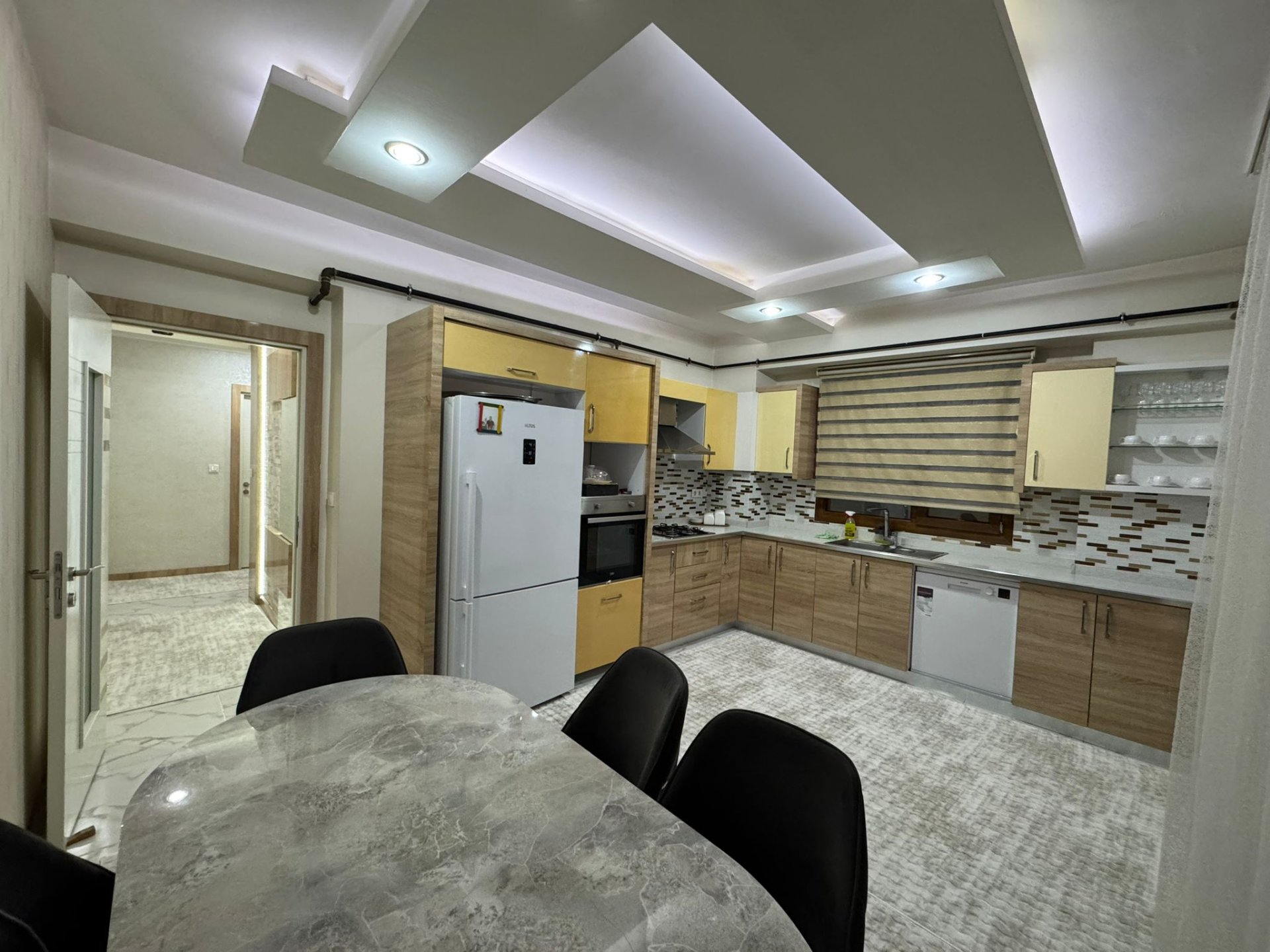 LUNAPARK KARŞISI SATILIK 3+1 LÜX DAİRE