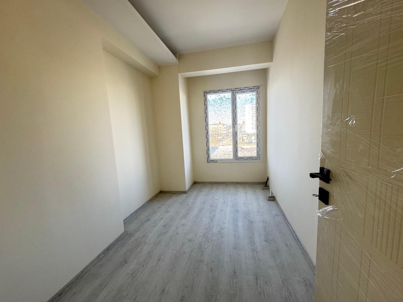 MAKRO LİFE GAYRİMENKUL'DEN URFA YOLU ÜZERİ MEDA AMAZON YAPIDA 2+1 SATILIK DAİRE