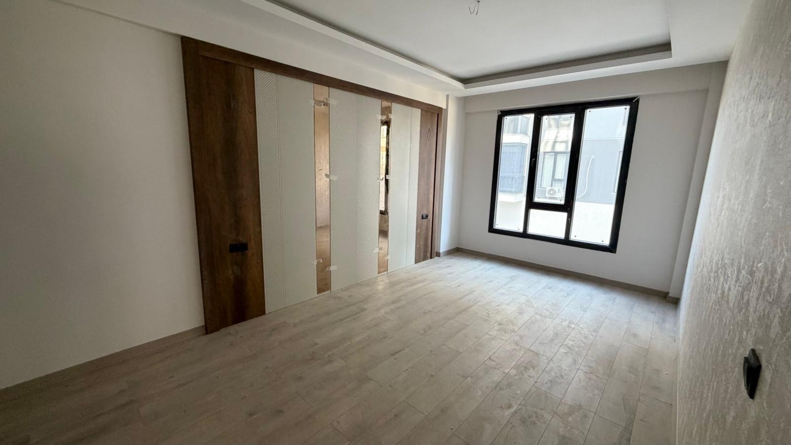 TEKNOKENT ARKASINDA HAVUZLU 3+1 SATILIK LÜKS DAİRE