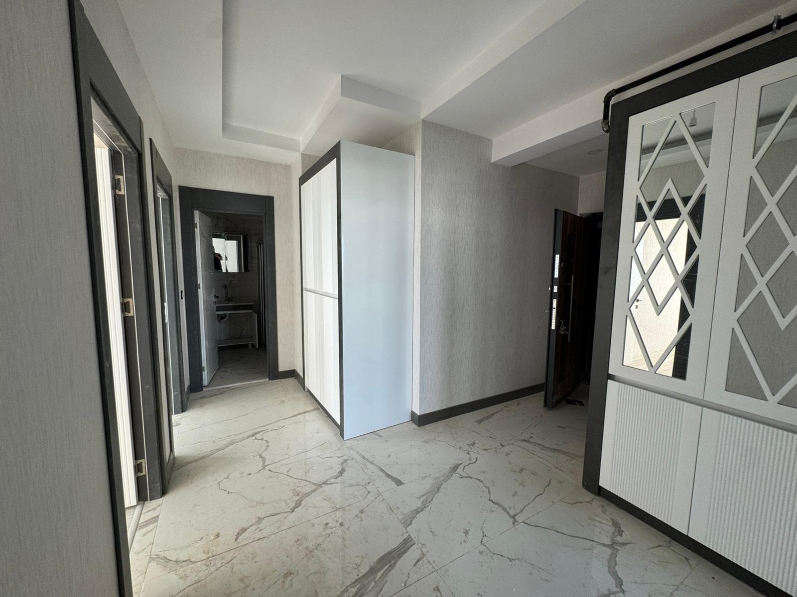 YENİŞEHİR 450 EVLERDE LÜKS DAİRE