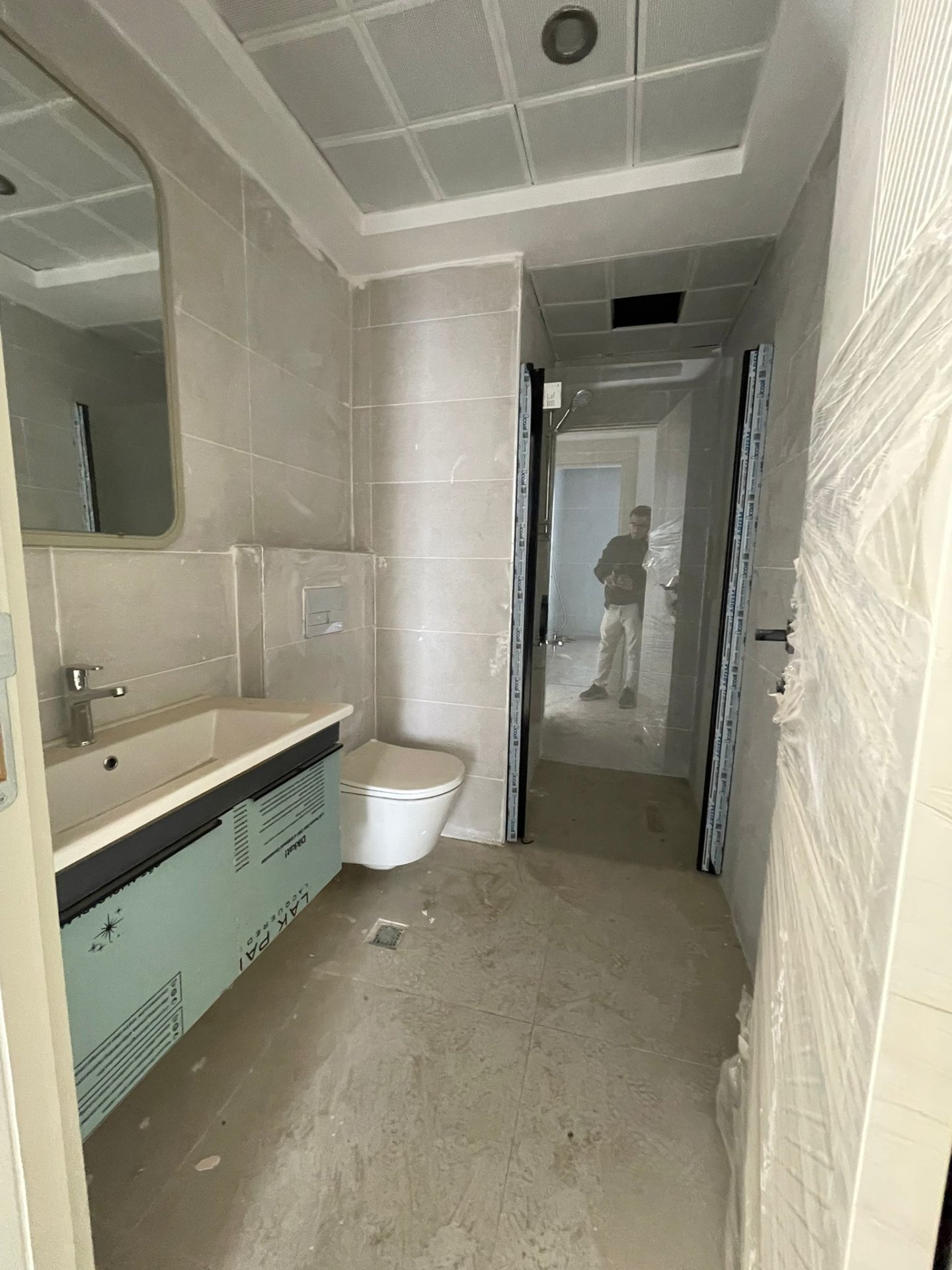 TEKNOKENT ARKASINDA ACİL SATILIK 2,5+1 DAİRE!